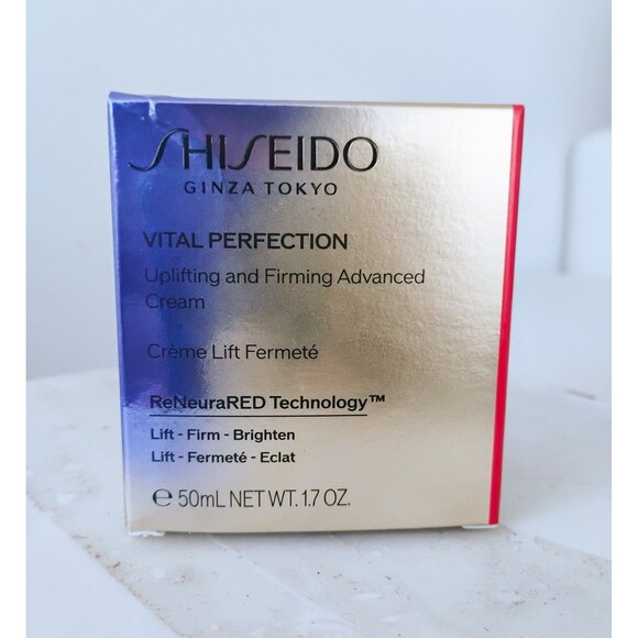 Shiseido Vital Perfection Uplifting and Firming Advanced Cream 50ml | NIB - Picture 2 of 4